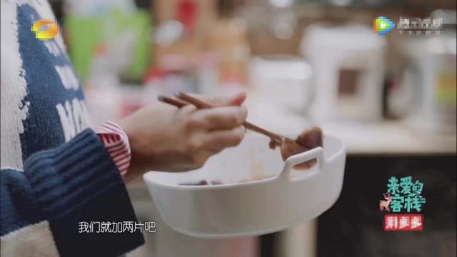 杨紫和乔欣这段吃米线的片段内容太过真实！女明星减肥的真相曝光