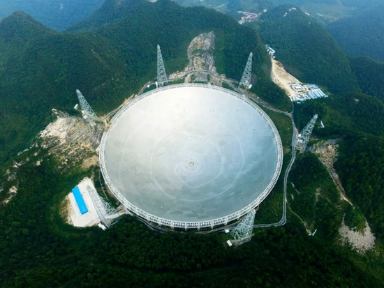 中国天眼明年将搜寻外星人 工程师:静候佳音