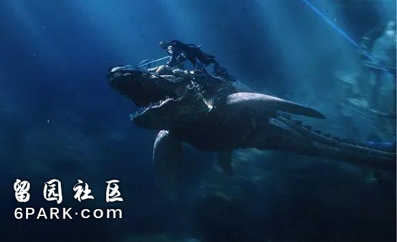 《海王》里的神奇动物:沧龙当坐骑,锥齿鲨护法